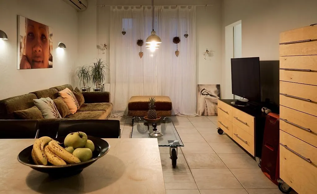 شقة صوفيا  في Funky Flat In Top Center
